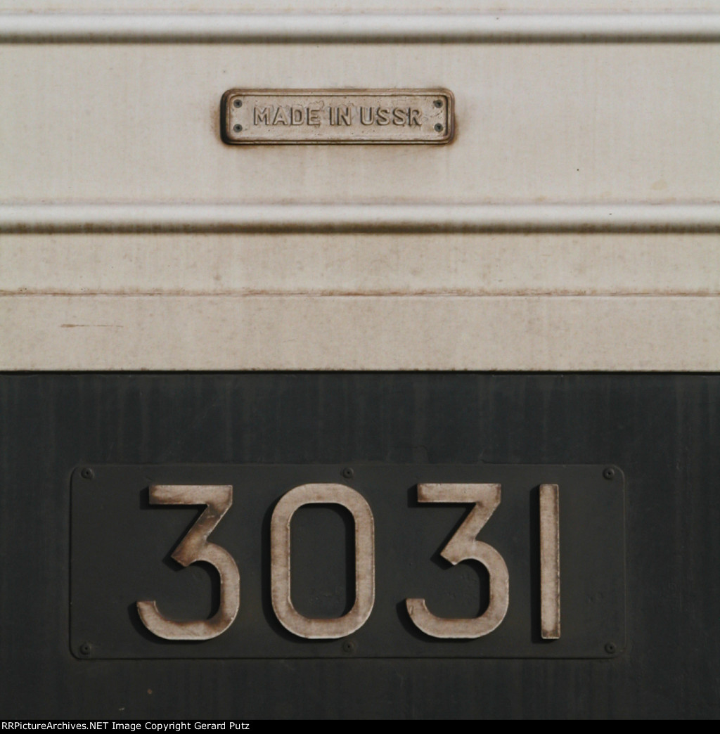 Country of origin plate on VR Sr1 #3031